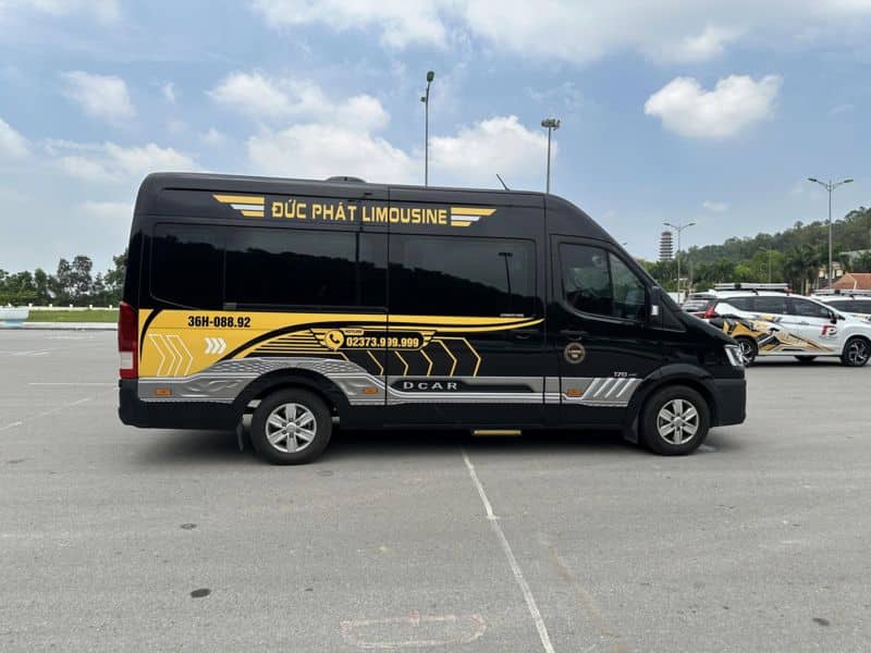 đặt xe limousine đi Thanh Hóa thông qua tổng đài hotline: 02373.999.999