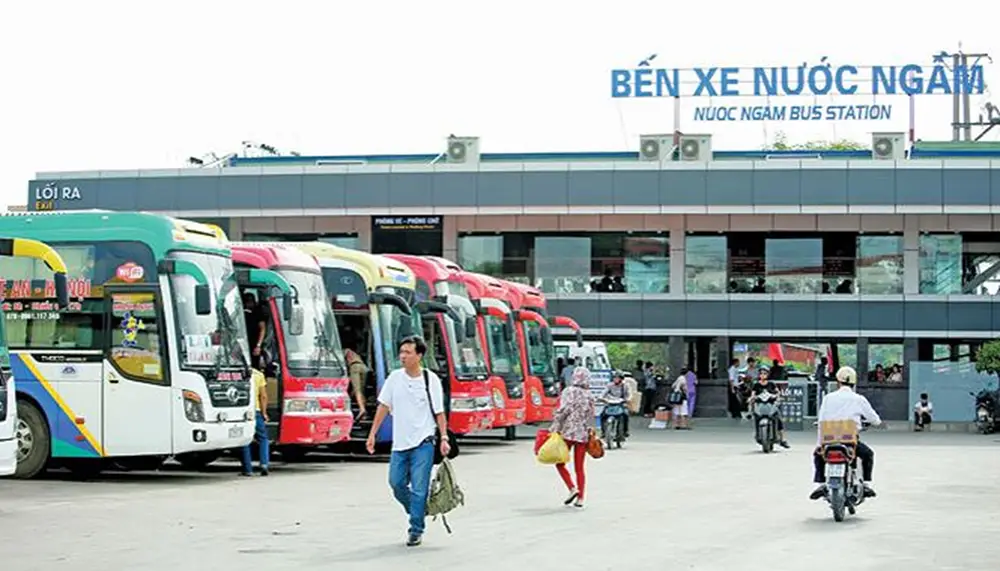 Xe khách Thanh Hóa Hà Nội bến Nước Ngầm 3