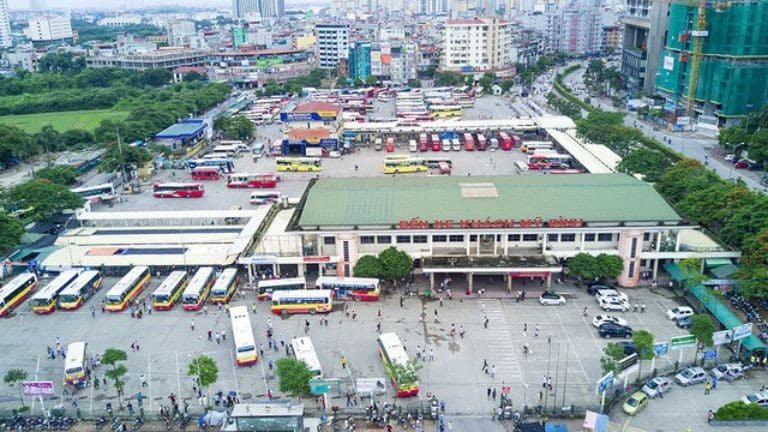 Bến xe Mỹ Đình có vị trí tại số 20 đường Phạm Hùng, phường Mỹ Đình 2, quận Nam Từ Liêm, thành phố Hà Nội.