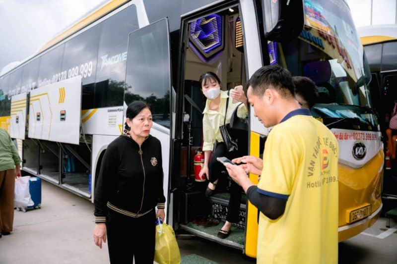 Xe khách Thanh Hóa Hà Nội đón tận nơi 2